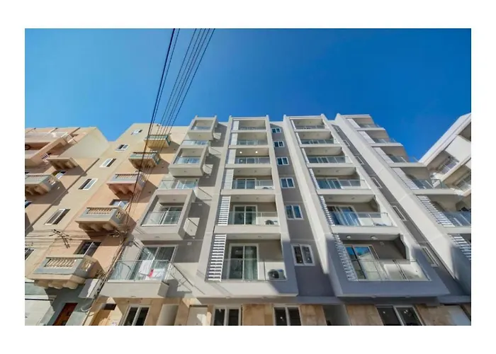 Family Friendly 2 Bedroom - By Hostmt Daire