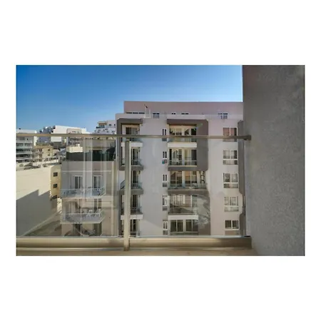 Family Friendly 2 Bedroom - By Hostmt Apartamento St Paul's Bay