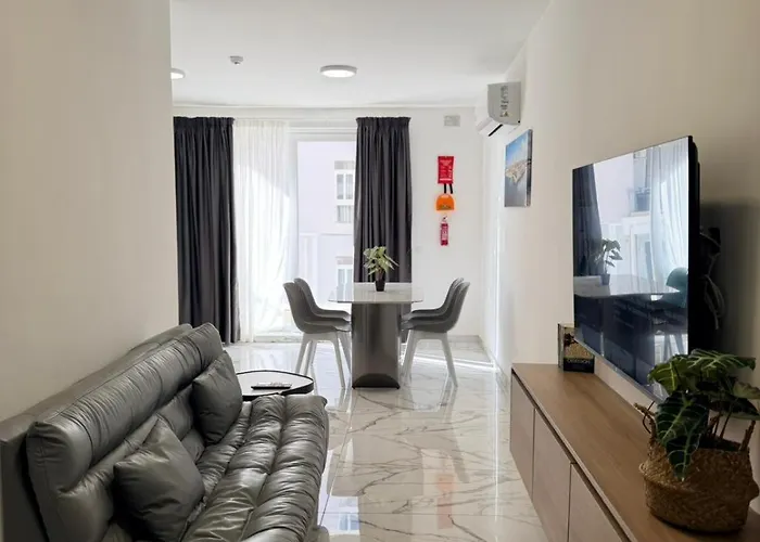 Family Friendly 2 Bedroom - By Hostmt Lägenhet *